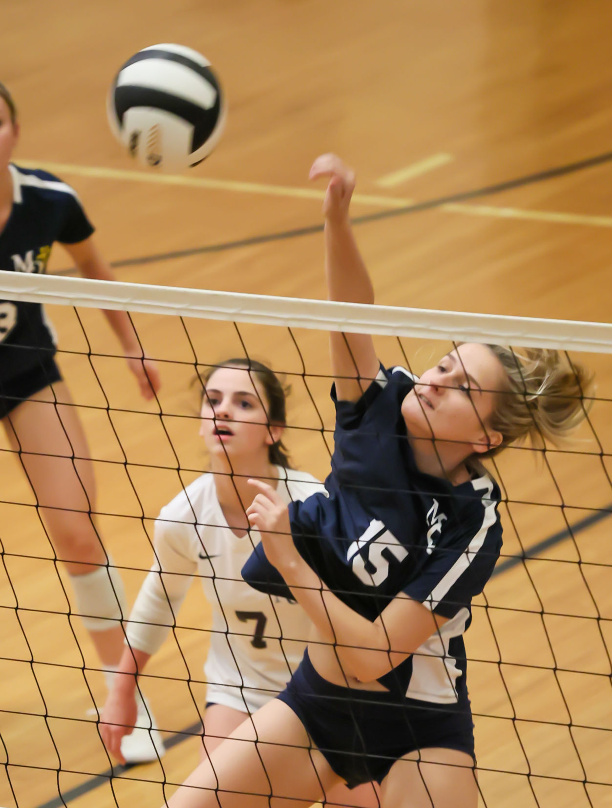Marquette vs Calumet volleyball